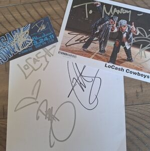 LoCash Autographs